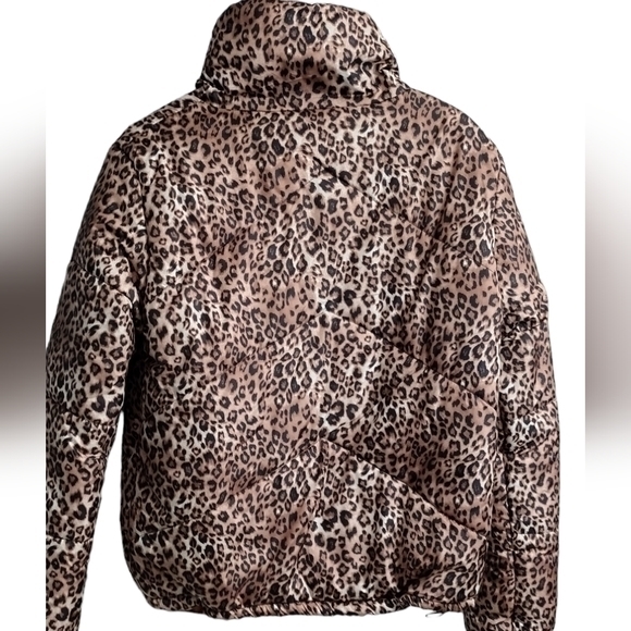 Me Jane Leopard Puffer Coat Women's Med NWT - Picture 5 of 6